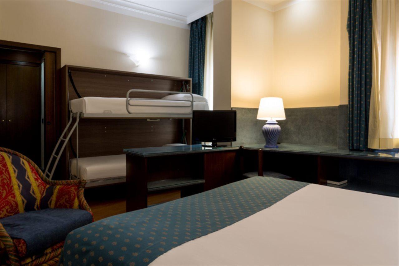 Hotel Torino Royal Esterno foto